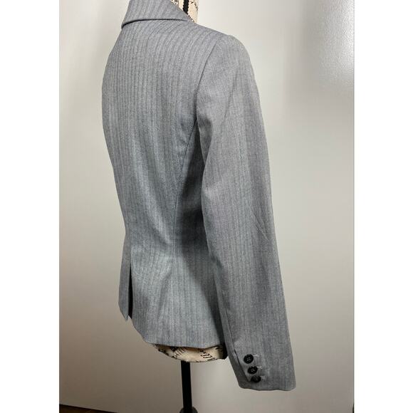 Jones New York Suit Gray with Ghost Stripes One Button Blazer Jacket Size 4 - Picture 4 of 9